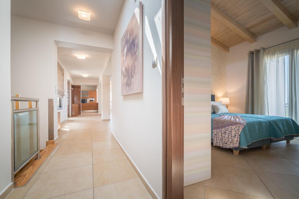 Villa Merovigli - Sea Views & Private Pool, Ideal For Large Groups, By Zantewize Tragaki Exteriér fotografie