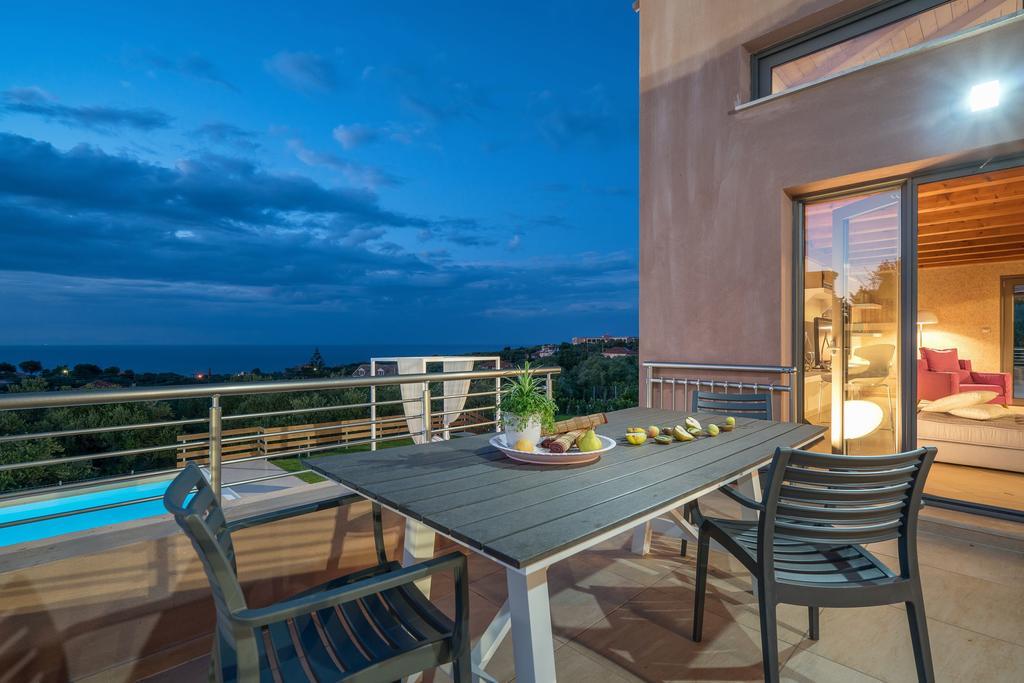 Villa Merovigli - Sea Views & Private Pool, Ideal For Large Groups, By Zantewize Tragaki Exteriér fotografie